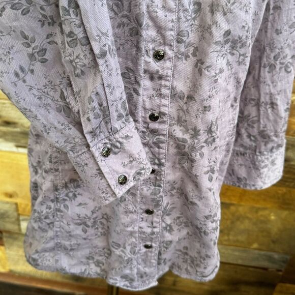 GUESS Floral Lavender Snap Button-Up Top vintage EUC sz L - Picture 4 of 12